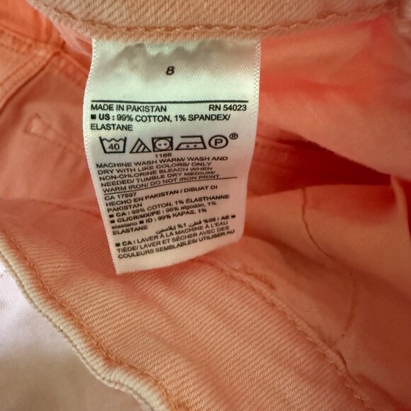 Old Navy Womens Light Pink Distressed Denim Shorts Size 8 - Picture 4 of 7